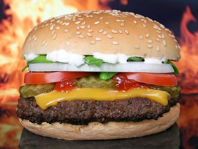 Šťavnatý hamburger.jpg